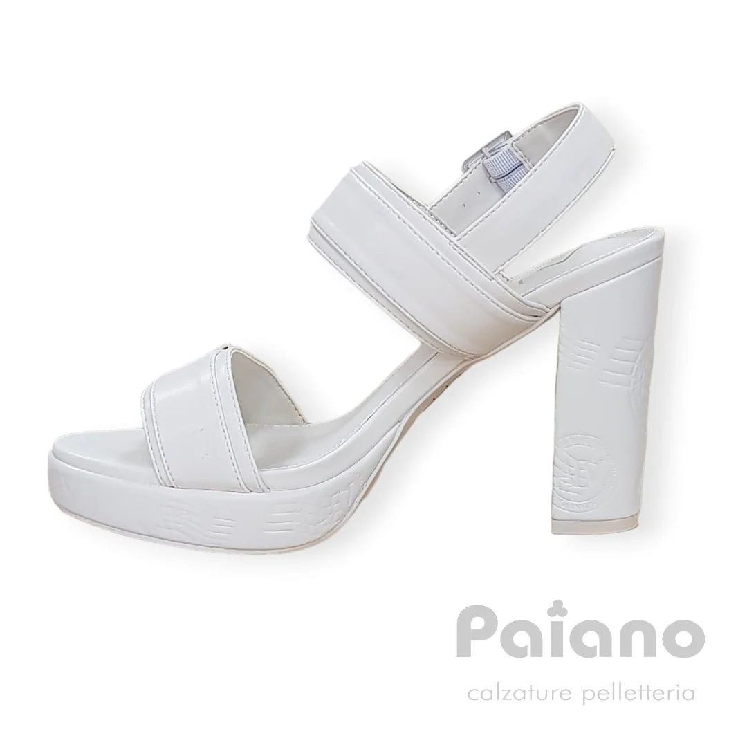 Alviero Martini 062 pelle bianco latte sandalo tacco alto con plateau - immagine 4