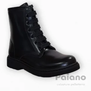 Anfibio Asso 15584 nero abrasivato allacciato con cerniera