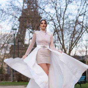 Abito manica lunga di perline con gonna rimovibile