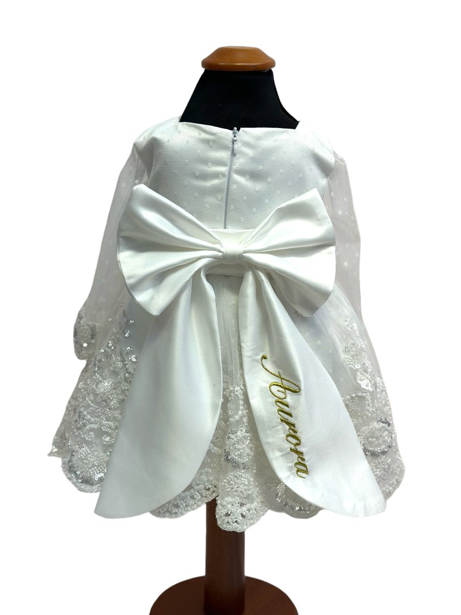 Abito in pizzo con perline