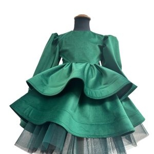 Abito in velvet con balze