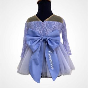 Abito in pizzo con gonna in tulle mano seta e fiocco personalizzato