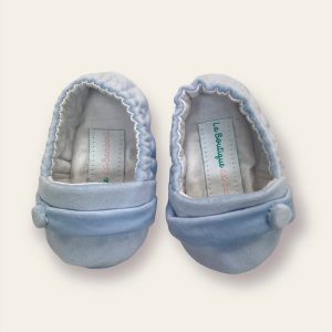 Scarpine in velluto celeste baby