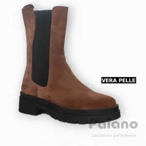 Stivaletto made in italy 119 in camoscio tabacco beatles alto